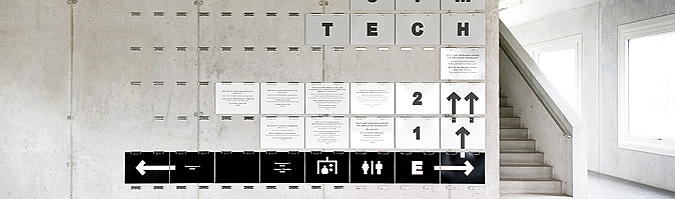 código cifrado  - SimTech research center, signage